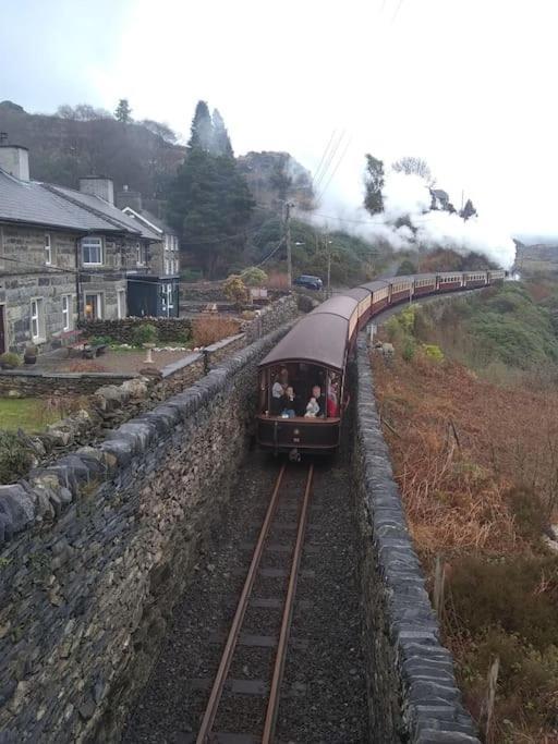 Daisys Cottage. Blaenau Ffestiniog. Eksteriør billede